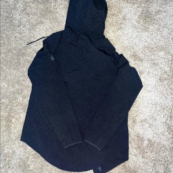 Adidas rain jacket - Picture 2 of 6